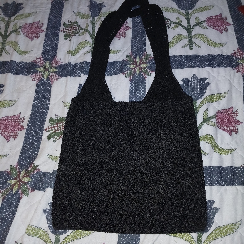 EUC Shoulder Bag Crocheted Black Vintage